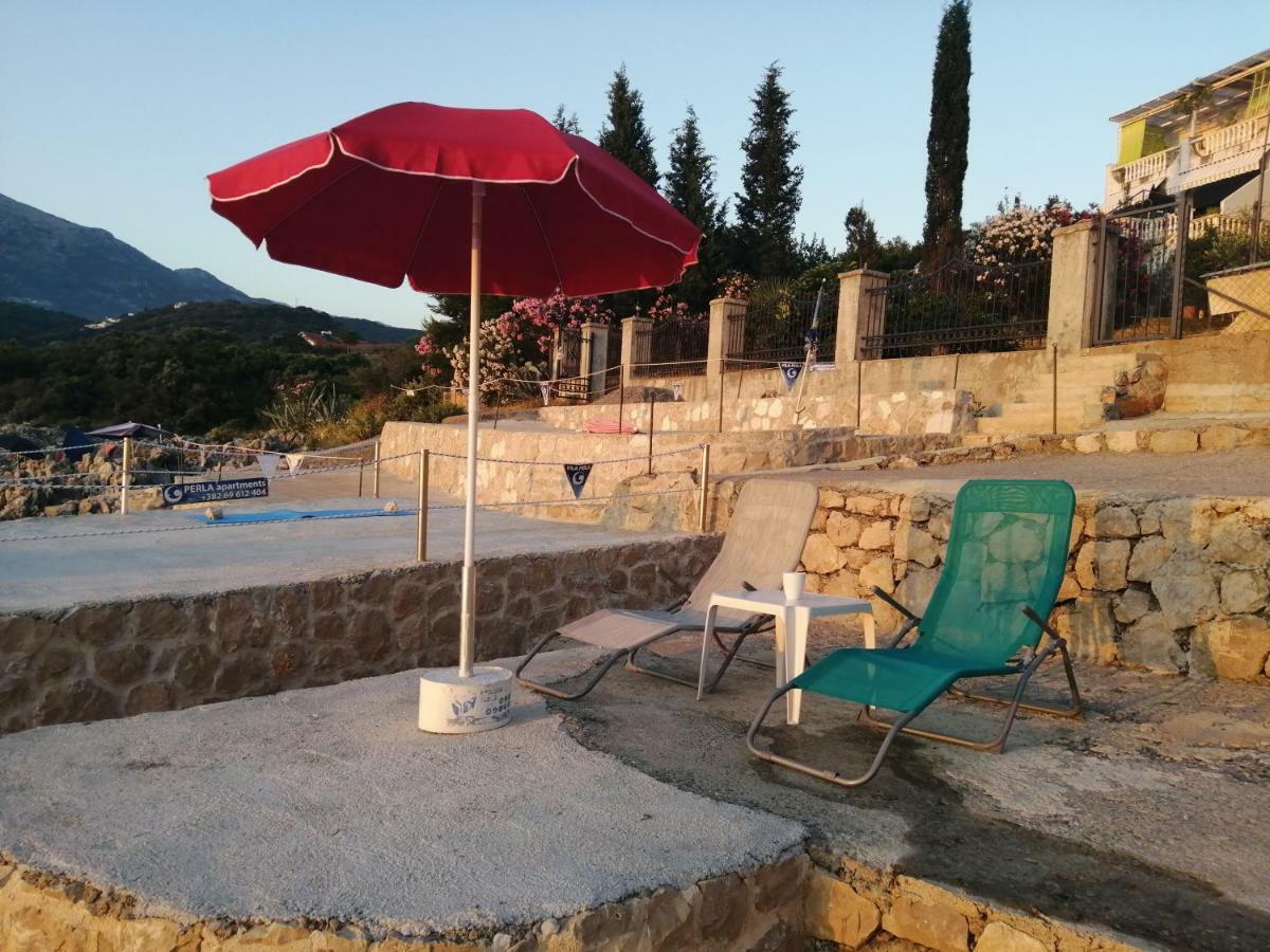 Beach Apartment With Beach Chairs N.1 Utjeha Dış mekan fotoğraf